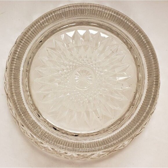 Serving Dish- Clear Pressed Glass- Diamond and Star Pattern - Picture 8 of 9